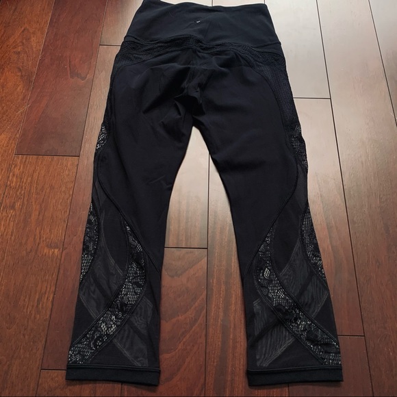 RARE▪️Lululemon▪️Wunder Under Hi-Rise Crop *Lace* - Picture 7 of 10